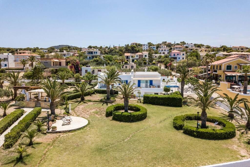 Palmaya Villa, Unique Seafront Experience Vagia  ภายนอก รูปภาพ